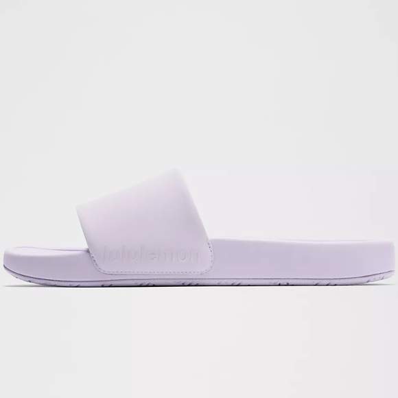 Lululemon Women's Restfeel Slides - Picture 9 of 13